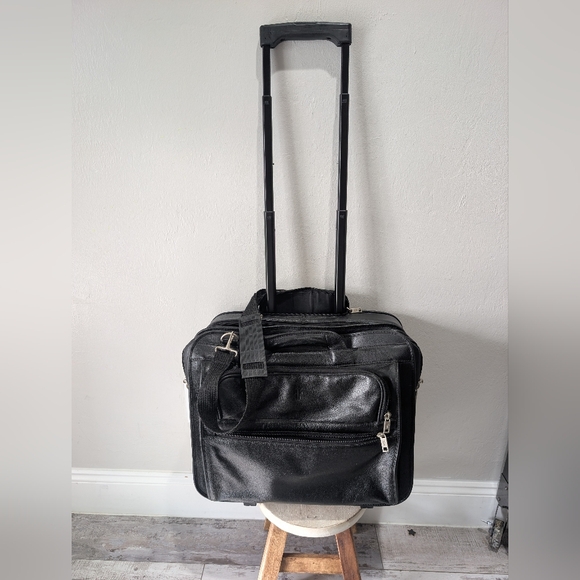Frye Black Leather Rolling Carry On Luggage Laptop Bag 15"X15" - Picture 1 of 12
